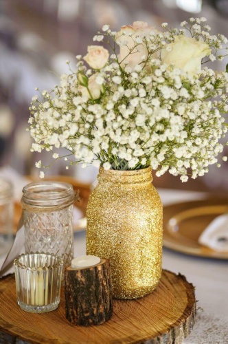 Золотая композиция на стол гостей в стиле рустик