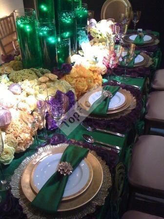 Оформление свадебного стола в изумрудном цвете