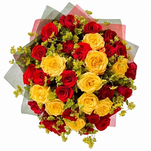 Букет из красных и желтых роз