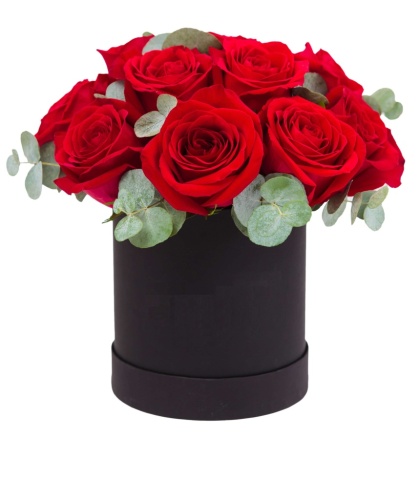 Букет пионовидных роз в шляпной коробке