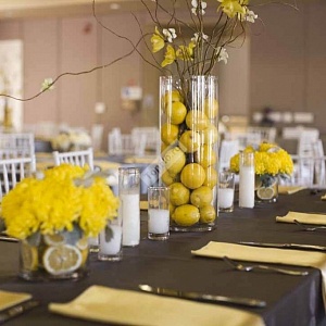 Оформление свадебного стола в лимонном цвете