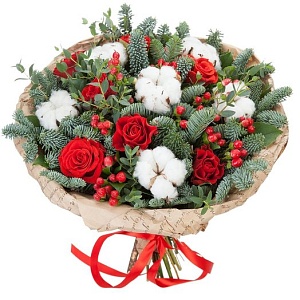 Зимний букет с лилиями и розами в красно белом цвете
