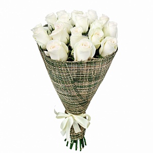 Букет 19 белых роз