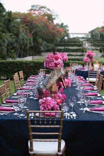 Оформление свадебного стола в розово лиловых тонах